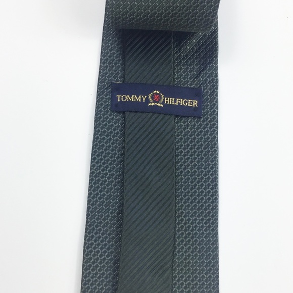 Tommy Hilfiger Mens 100% Silk Tie Necktie - Picture 4 of 5